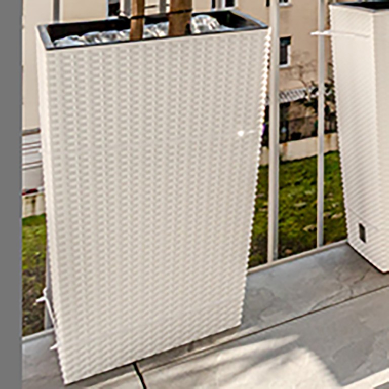 Vaso fioriera alto rattan bianco